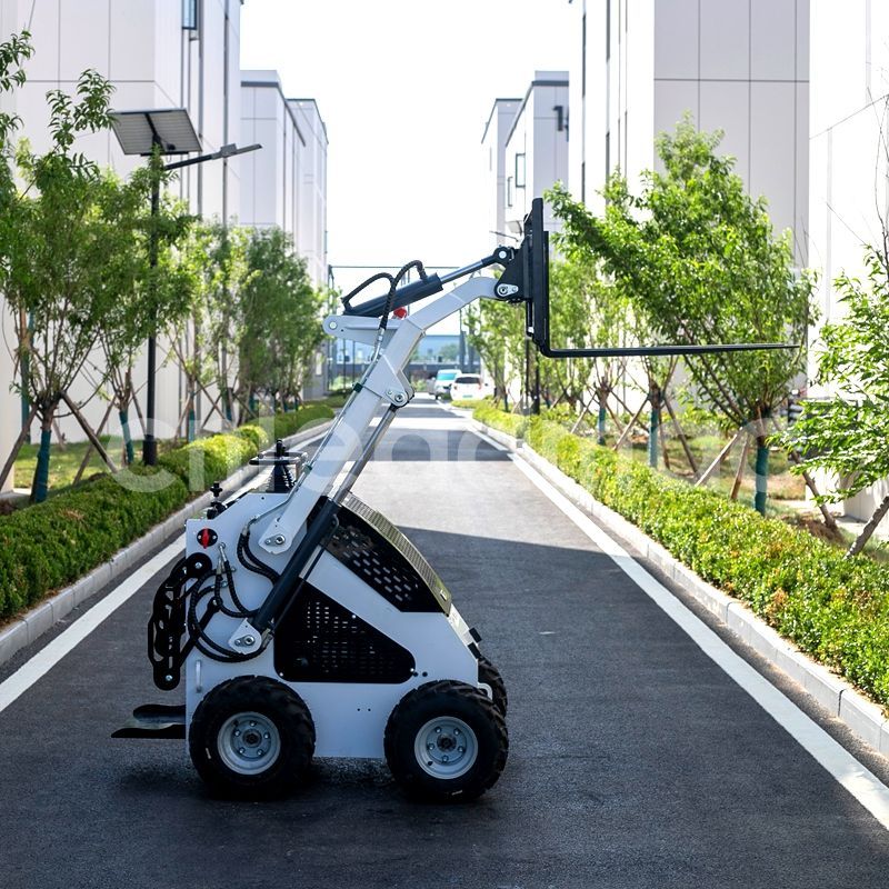 Revolutionary Fork Attachment For Skid Steer Loaders: Maximized Efficiency in Tight Spaces!
