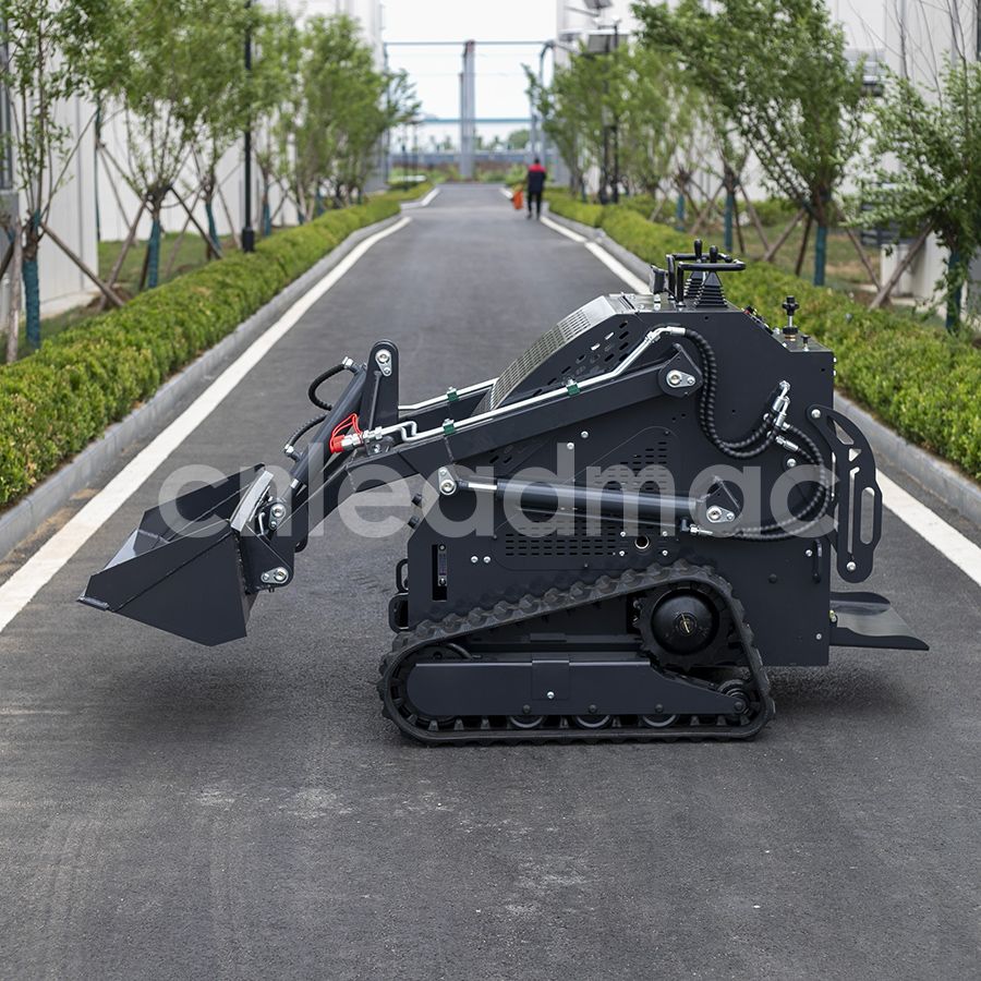 Электрический или дизельный мини-погрузчик? Полное руководство по инвестициям в ваш проект