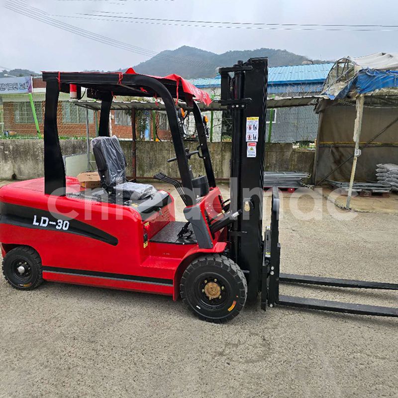 Un Almacén Surcoreano Ha Introducido Carretillas Elevadoras Eléctricas Lead De 3 Toneladas, Logrando Una Situación Beneficiosa Para Todos En Términos De Eficiencia Y Costes
