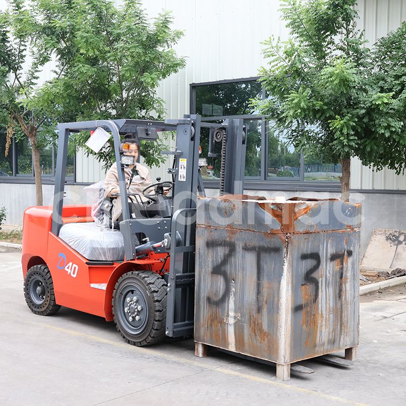 Эффективная эксплуатация, безопасность прежде всего: углубленный анализ стандартизированных рабочих процедур для промышленных вилочных погрузчиков