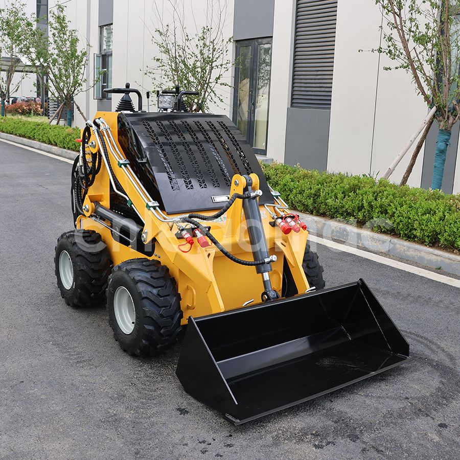 Cargadoras Compactas Sobre Orugas O Sobre Ruedas: ¿Cómo Elegir El Socio Adecuado Para Su Trabajo?