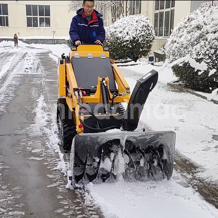 ¡Llegó Un Nuevo Y Potente Producto! Ya Están Disponibles Las Minicargadoras Equipadas Con Sistemas De Remoción De Nieve