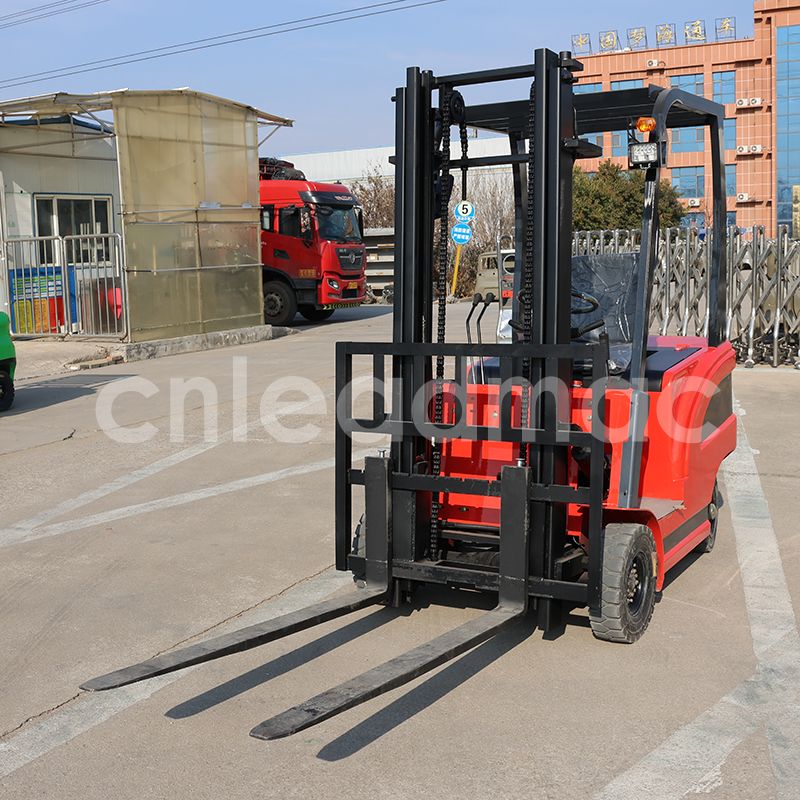 Altamente eficientes y amigables con el medio ambiente: las carretillas elevador