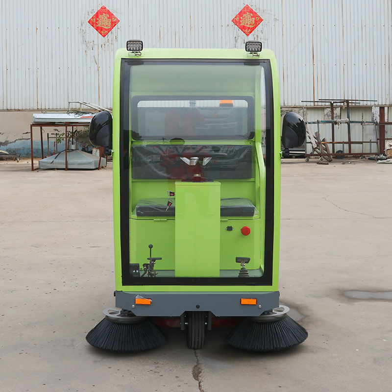 High-pressure new energy electric sweeping vehicle