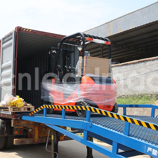 3 Ton Electric Forklift for Malaysia War